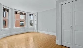 390 Commonwealth Ave 601, Boston, MA 02215