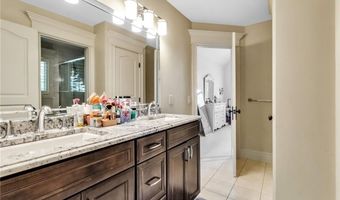 5007 Rockhaven Dr, Clarence, NY 14031