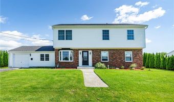 74 Brookhaven Dr, East Providence, RI 02914