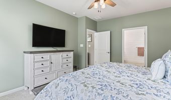 37 Black Bear Dr, Barnegat, NJ 08005