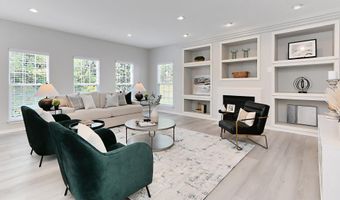 43820 LAUREL RIDGE Dr, Ashburn, VA 20147