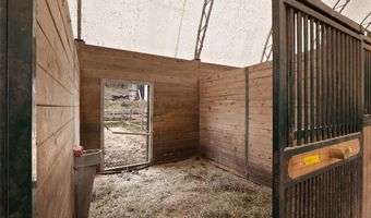 15811 Jedberg Ln, Ballwin, MO 63021