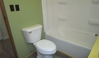 1626 165 E 51st St, Ashtabula, OH 44004