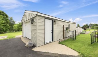 1305 S Kankamp Rd, Angola, IN 46703