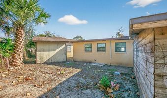 885 BONITA Rd, Atlantic Beach, FL 32233