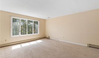 94 Ridgewood Rd, Middletown, RI 02842