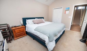 864 Thornbird Cir, Boiling Springs, SC 29316