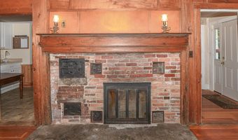 518 Bridgton Rd, Sweden, ME 04040