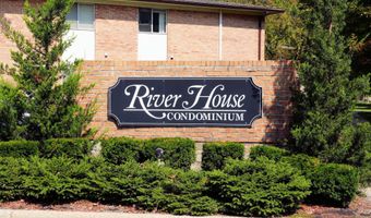 1209 Island Dr 102, Ann Arbor, MI 48105