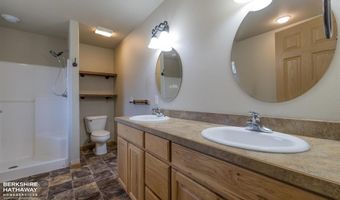 3120 E Ave, Cody, WY 82414