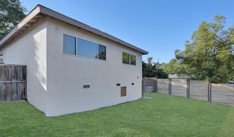 10129 Sierra Madre Rd, Spring Valley, CA 91977