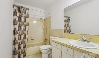 4537 Swan Meadow Ln, Charlotte, NC 28226