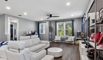 232 MAGNETA Loop, Auburndale, FL 33823
