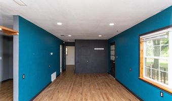 427 W COLLEGE St, Burkburnett, TX 76354