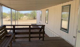 225 W Hawk Way, Amado, AZ 85645