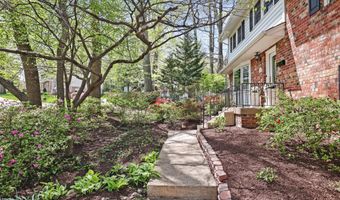 3808 WINTERSET Dr, Annandale, VA 22003