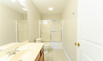 683 Metacom Ave 79, Bristol, RI 02809