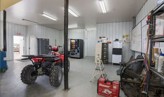 1760 N 1ST St, Bloomfield, NM 87413