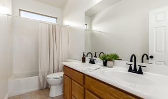 2162 E YELLOWSTONE Pl, Chandler, AZ 85249