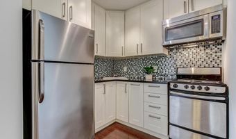 1435 4TH St SW B417, Washington, DC 20024