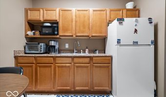 299 Shiloh Xing, Avon, IN 46123