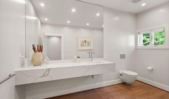 3100 N MONROE St, Arlington, VA 22207