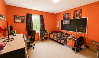 8005 Stone Castle Rd, Athens, OH 45701