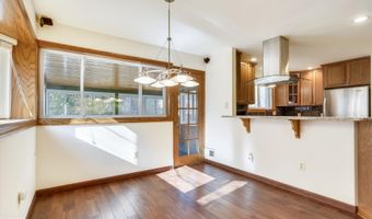 6403 TONE Dr, Bethesda, MD 20817