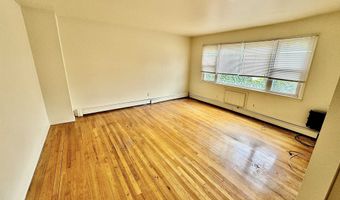 33 W 56TH St 1, Bayonne, NJ 07002