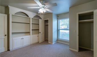 1307 Lincoln St, Alice, TX 78332