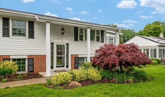 100 CARROLL Dr, Annapolis, MD 21403
