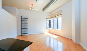 520 JOHN CARLYLE St 417, Alexandria, VA 22314