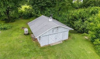 612 N Liberty St, Belchertown, MA 01007