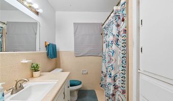 1306 Rose Dr, Alice, TX 78332