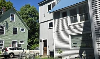 5 Reynolds Dr, Brattleboro, VT 05301