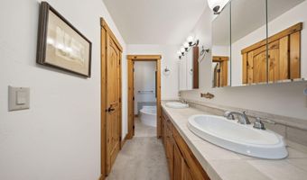 35 LUCY Cir, Alpine, WY 83128