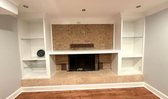 7811 WENDY RIDGE Ln, Annandale, VA 22003
