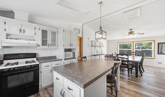 3 Camino Anastacio, Arroyo Hondo, NM 87513