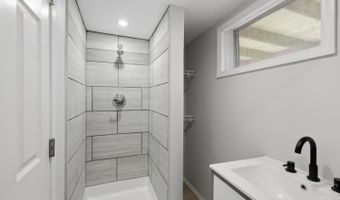 6931 Paddison Rd, Anderson Twp., OH 45230