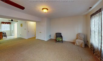 1520 Hash Ridge Rd, Barboursville, WV 25504