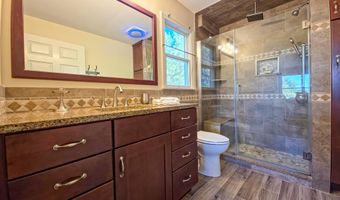 4 Mainstay Ln, Bourne, MA 02532