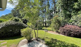 8 Devant Dr E, Bluffton, SC 29909