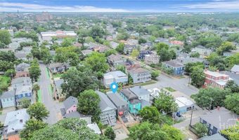 309 E Duffy St, Savannah, GA 31401