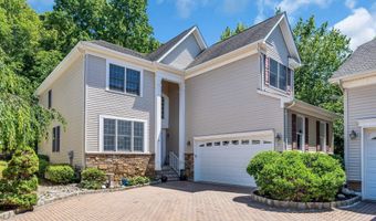 55 Sydney Ct, Atlantic Highlands, NJ 07716