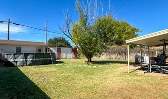 401 NW 10th St, Andrews, TX 79714