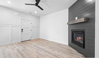 739 Curlew Dr, Ammon, ID 83406