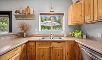 9654 E Highway 54, Athol, ID 83801