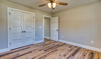 101 Rittenberry Dr, Auburn, KY 42206