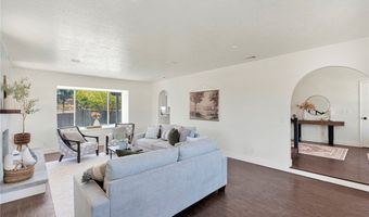 14204 Tehachapi Rd, Apple Valley, CA 92307