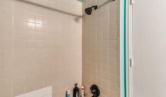 8101 Brownsville Ln, Bethany, OK 73008